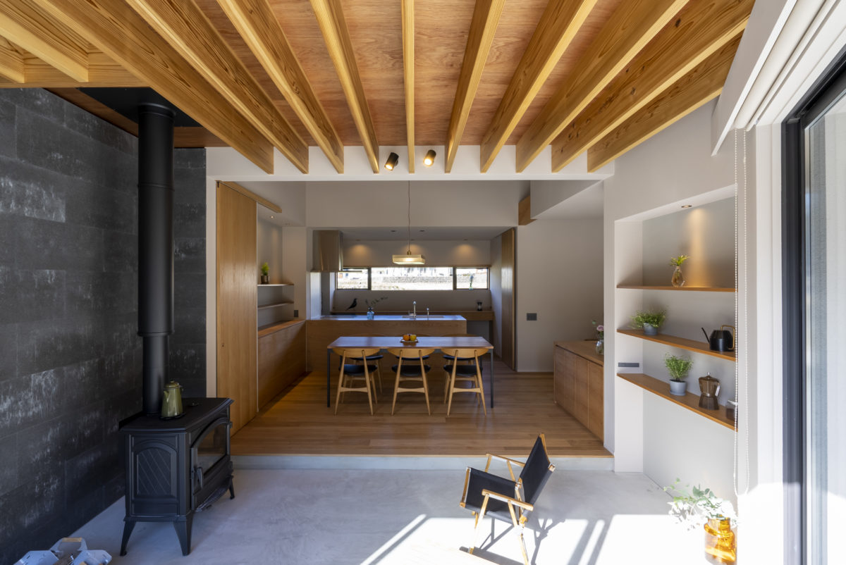 白鳥の家　アウトドアリビング　新築工事　岐阜県郡上市白鳥町