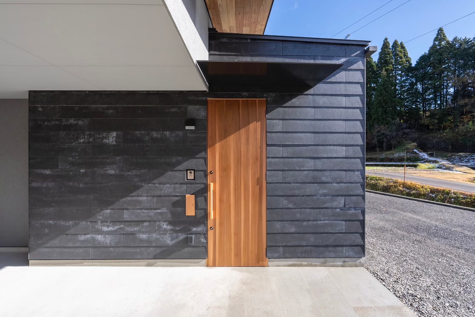 白鳥の家　玄関　新築工事　岐阜県郡上市白鳥町